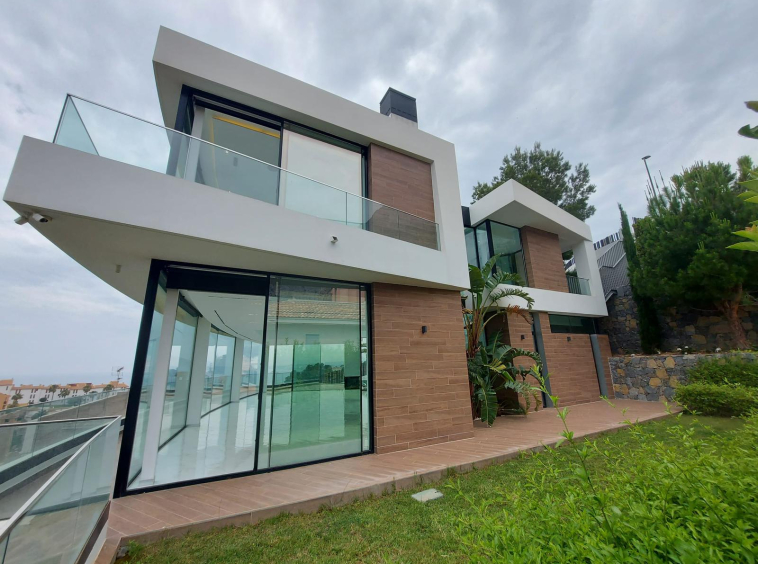 Real Estate Alonso Mateo 12